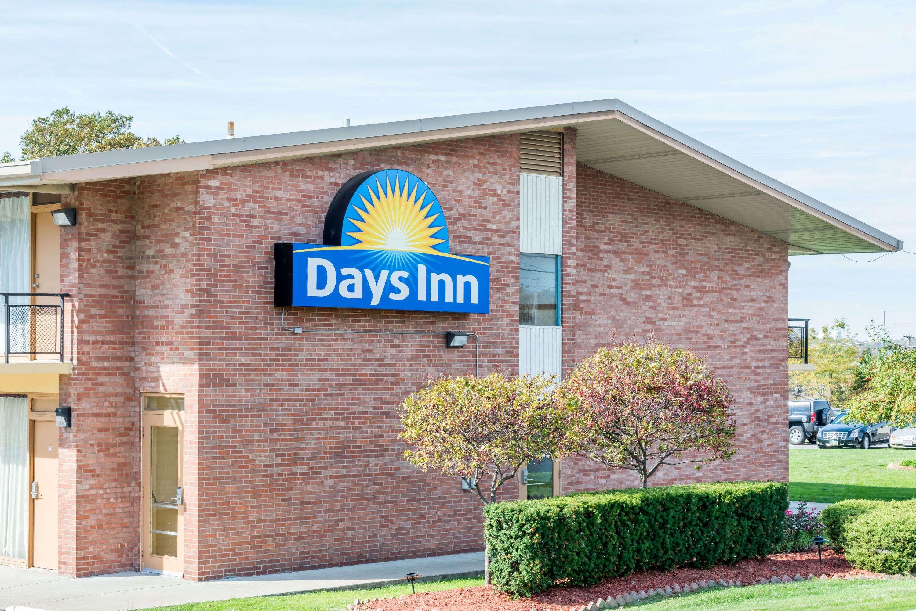 Days Inn By Wyndham Niles Exterior foto